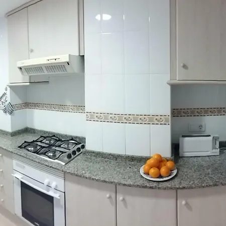 Apart. En A 150m. De La Playa