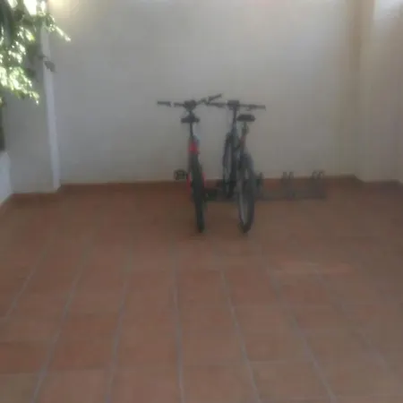 Apart. En A 150m. De La Playa *