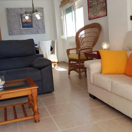 Apart. En A 150m. De La Playa Apartment *